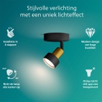 Zwarte en gouden Philips plafondspot met verstelbare richtbare lichtbundel
