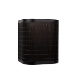 Zwarte Scandinavische wandlamp met rechthoekige gevlochten kap