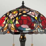 Tafellamp Tiffany glas-in-lood kap met bloemmotief en bronzen fitting