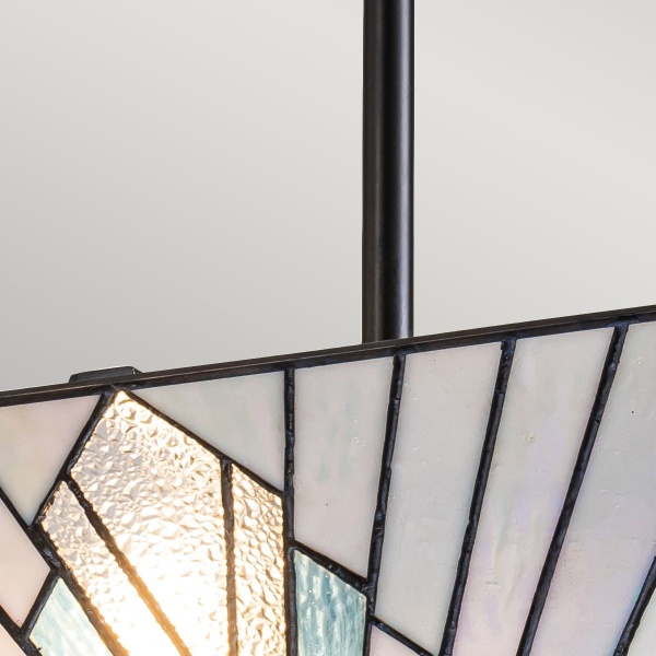 Hanglamp Tiffany glas-in-lood kap in wit en blauw met bronzen fitting