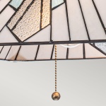 Tiffany hanglamp met glazen piramidescherm en bronzen trekschakelaar